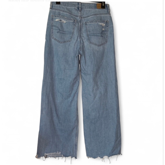 American Eagle Super High-Rise Baggy Wide Leg Jeans • Distressed • Raw Hem Short - Picture 2 of 4